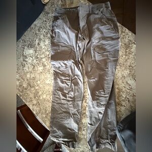 Under Armour Men's Light Brown Cargo Pants